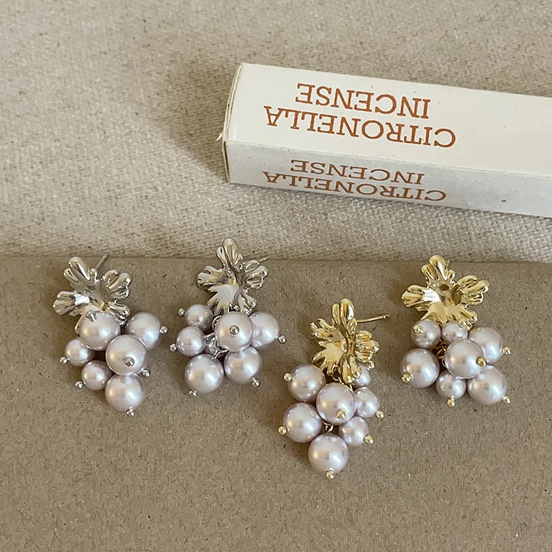 

Luxury Design Pearl Grape String Flower Stud Earrings for Women 925 Silver Needle Gold Plated Dangle Earrings Party Jewelry