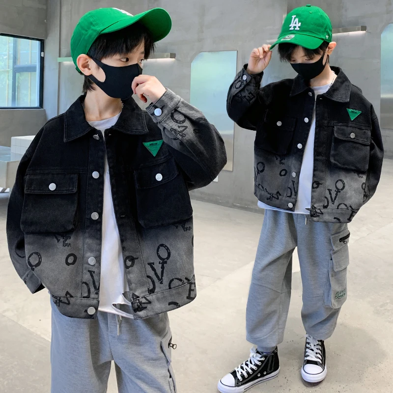 

New Autumn Clothing Korean Style Children Gradient Black Denim Jacket for Tween Boys Fashion Casual Coat Kids Classic Outfit