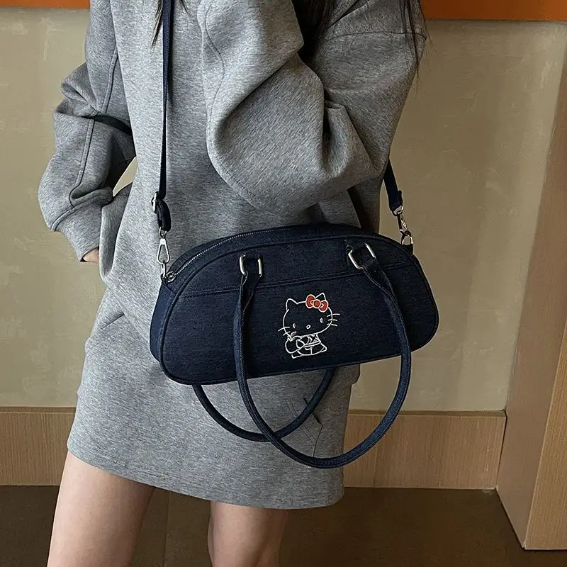 

Sanrio Hello Kitty Girl Messenger Bag Kawaii High-Capacity Denim Leisure Fashion Versatile Single Shoulder Underarm Bag New Hot