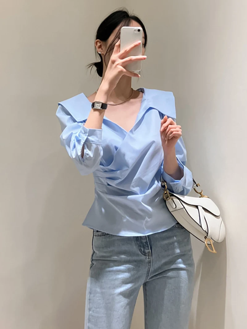 Długa sukienka damska Ele Unique, dekolt w serek, krzyżowana talia, styl koreański, do pracy, jednolity kolor, detale z guzikami.