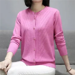 Maglioni donna mezza età anziani nuovi cappotti mamma primavera autunno nuovo Cardigan lavorato a maglia Lady Hin bottoni giacca allentata top femminili