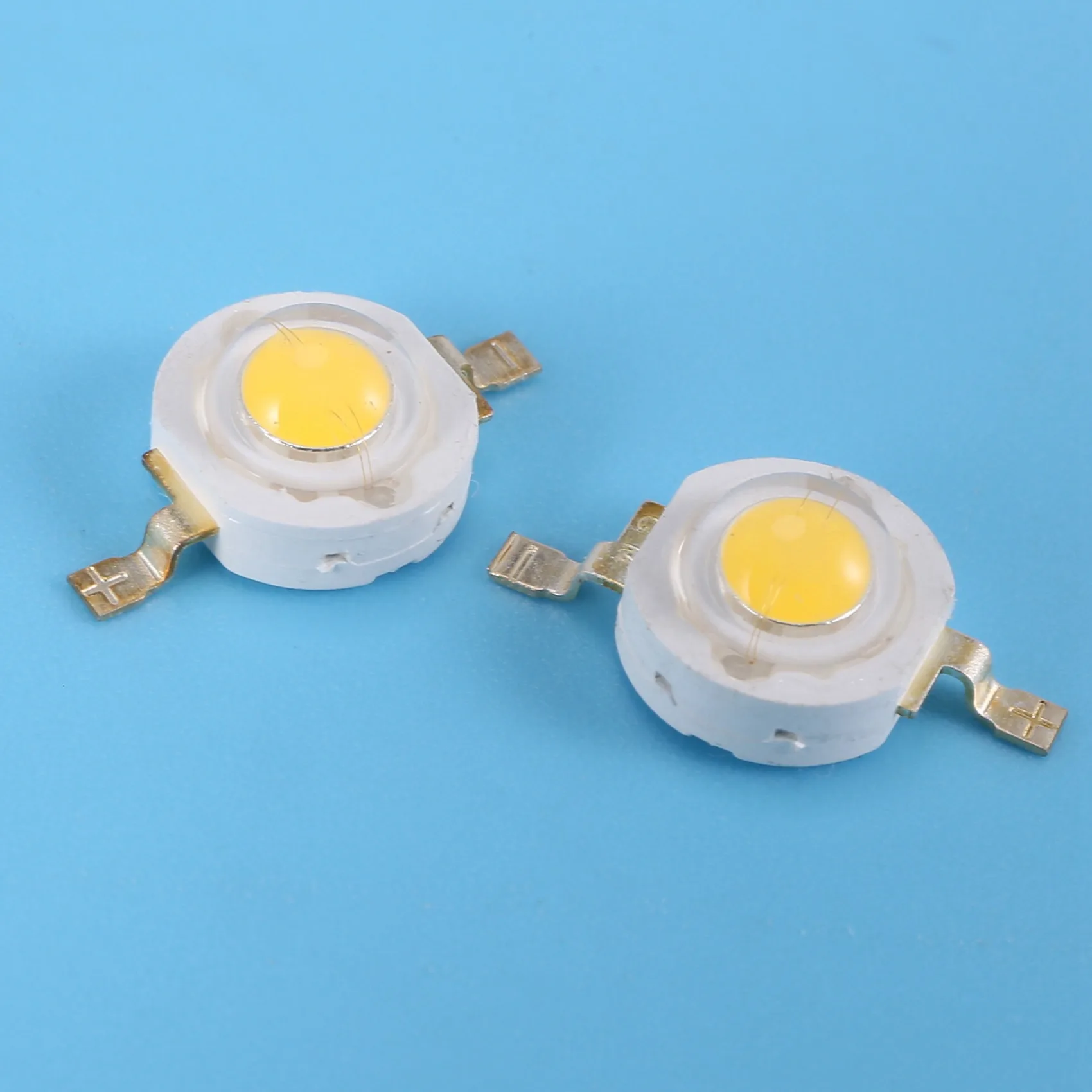 Y42A-40 Pieces High Power 2 Pin 3W Warm White LED Bead Emitters 100-110Lm