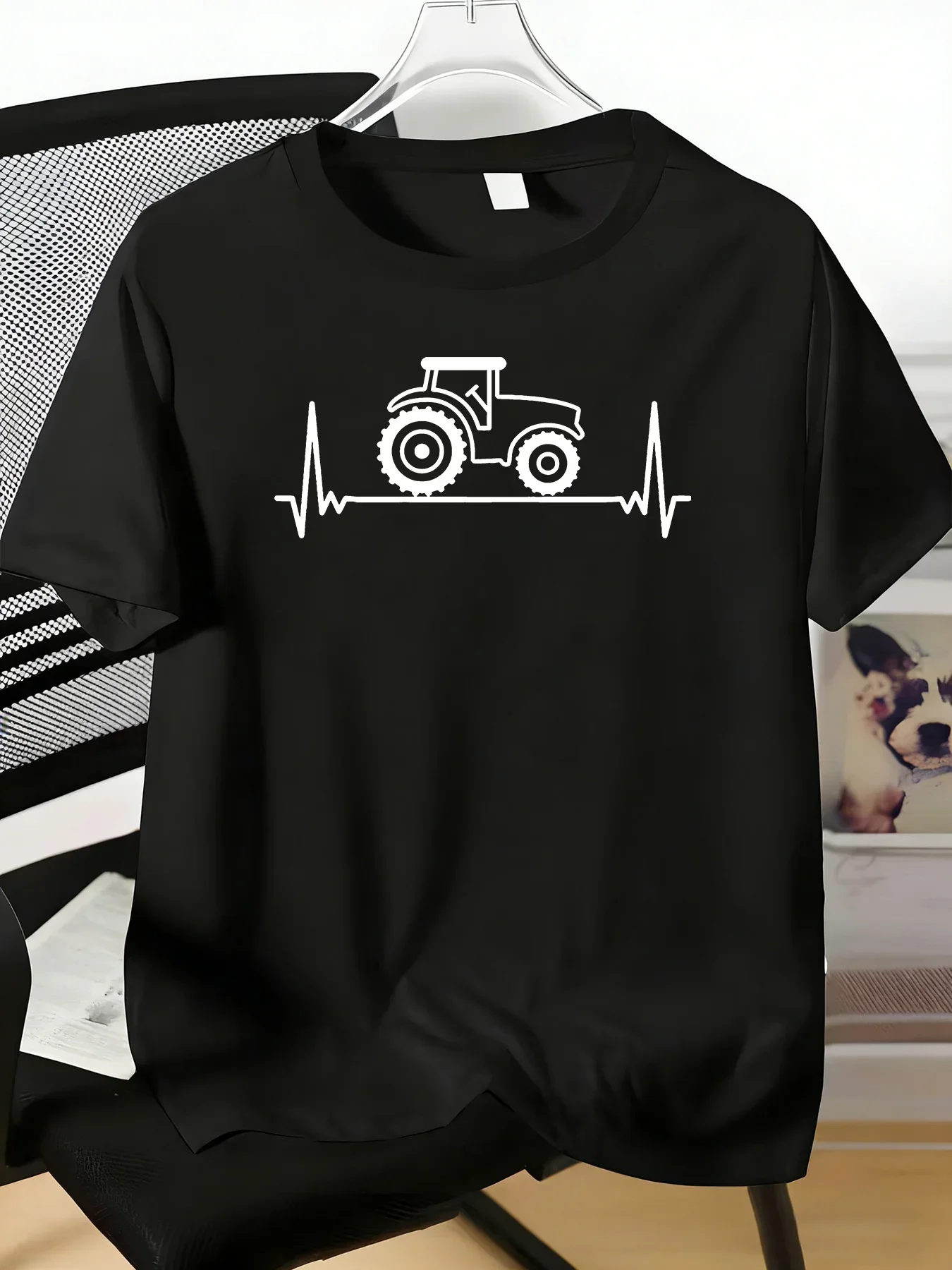 Tractor Heartbeat Graphic Mens White Crew Neck Tee Soft Cotton Farm Farmer Lover Casual Daily Summer Male Short Sleeve Basic Top