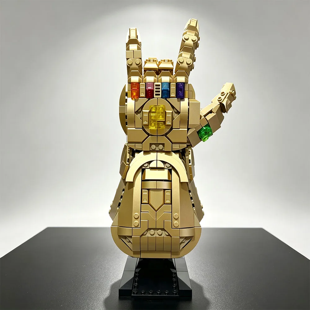 2026 MOC 589PCS Infinite Stone Gloves Building Block Model Decorative Finger Buckle Glove Kit Adult Toy Birthday Gift