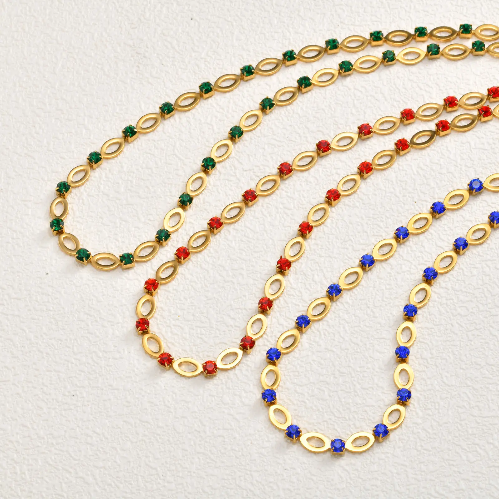 

Crystal Zircon Hollow Oval Chain Necklace for Women, Gold Color Stainless Steel CZ Necklace, Elegant Party Wedding Jewelry