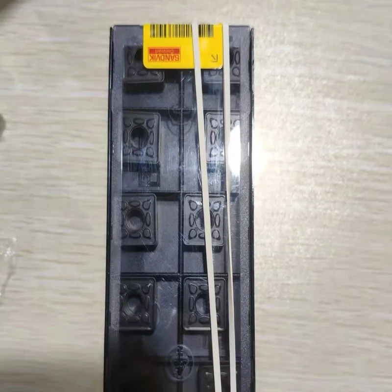 

Hard alloy cutting blades VNMG160404-QM 4325