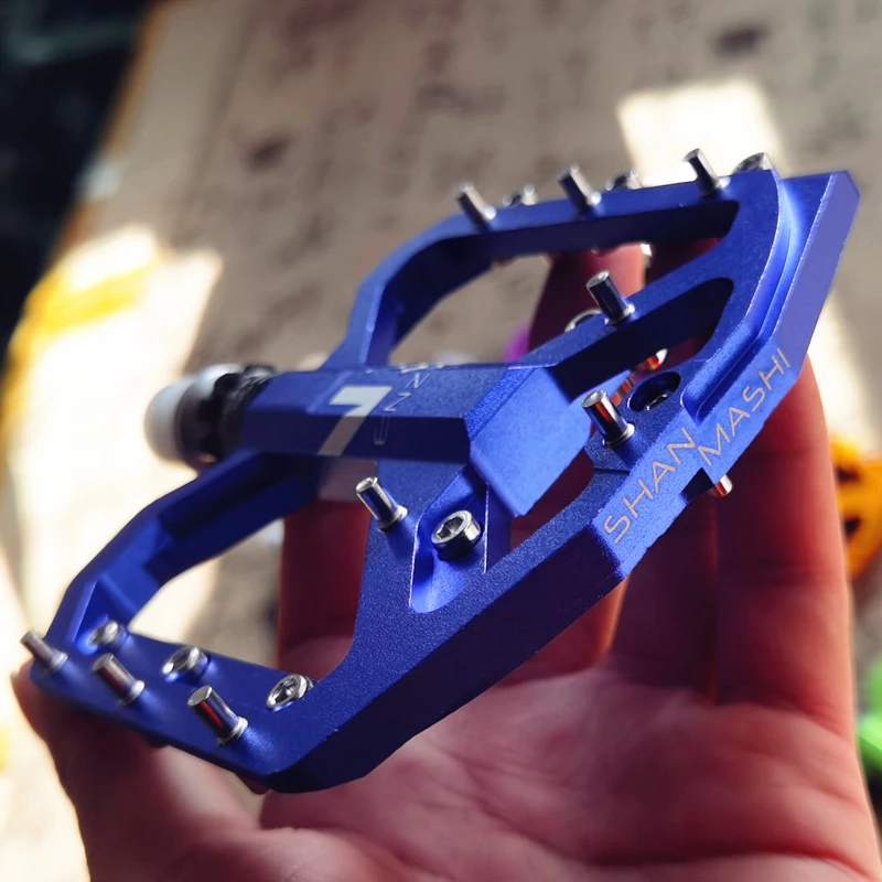 Neue Ultraleichte Mountainbike-Pedale aus CNC-Aluminiumlegierung mit 3 Gedichteten Lagern und Rutschfester Oberfläche für Fahrräder – Detail 10