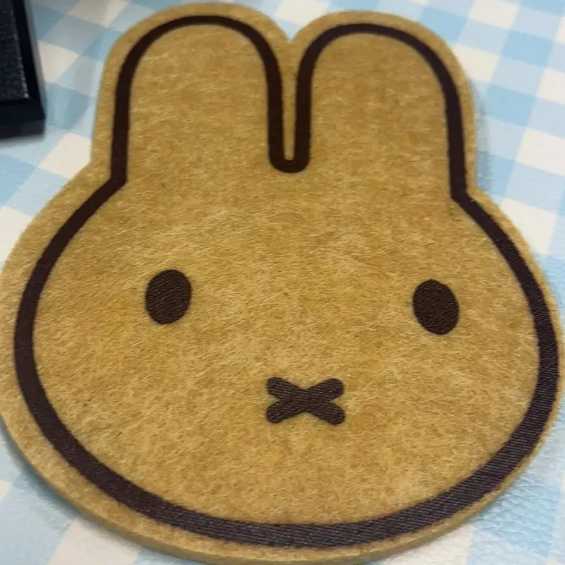 Miffy porta-copos de feltro, porta-copos de café reforçados, tapete de chá fofo, resistente a altas temperaturas, anti-escaldadura, almofadas de isolamento térmico