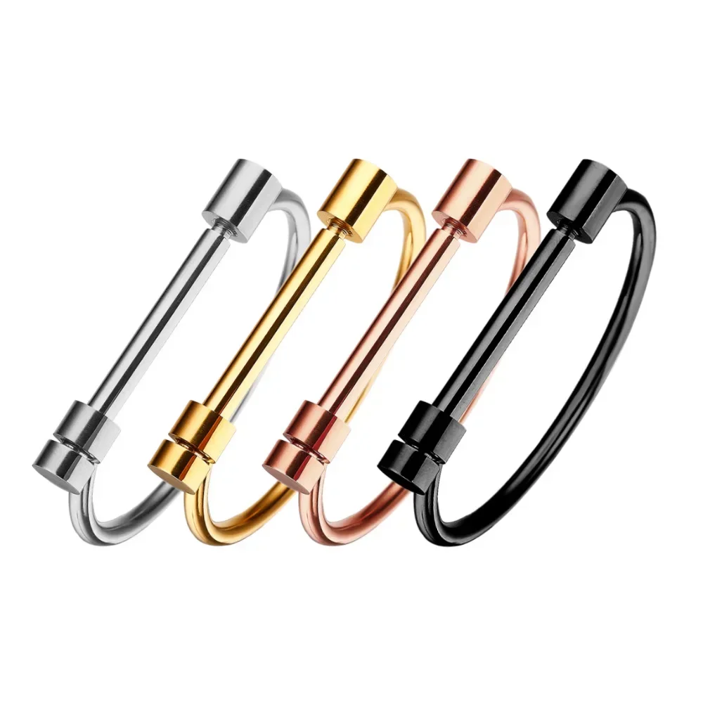 

Europe and the United States ins fashion couple D word horseshoe titanium steel 18k gold stainless steel bracelet