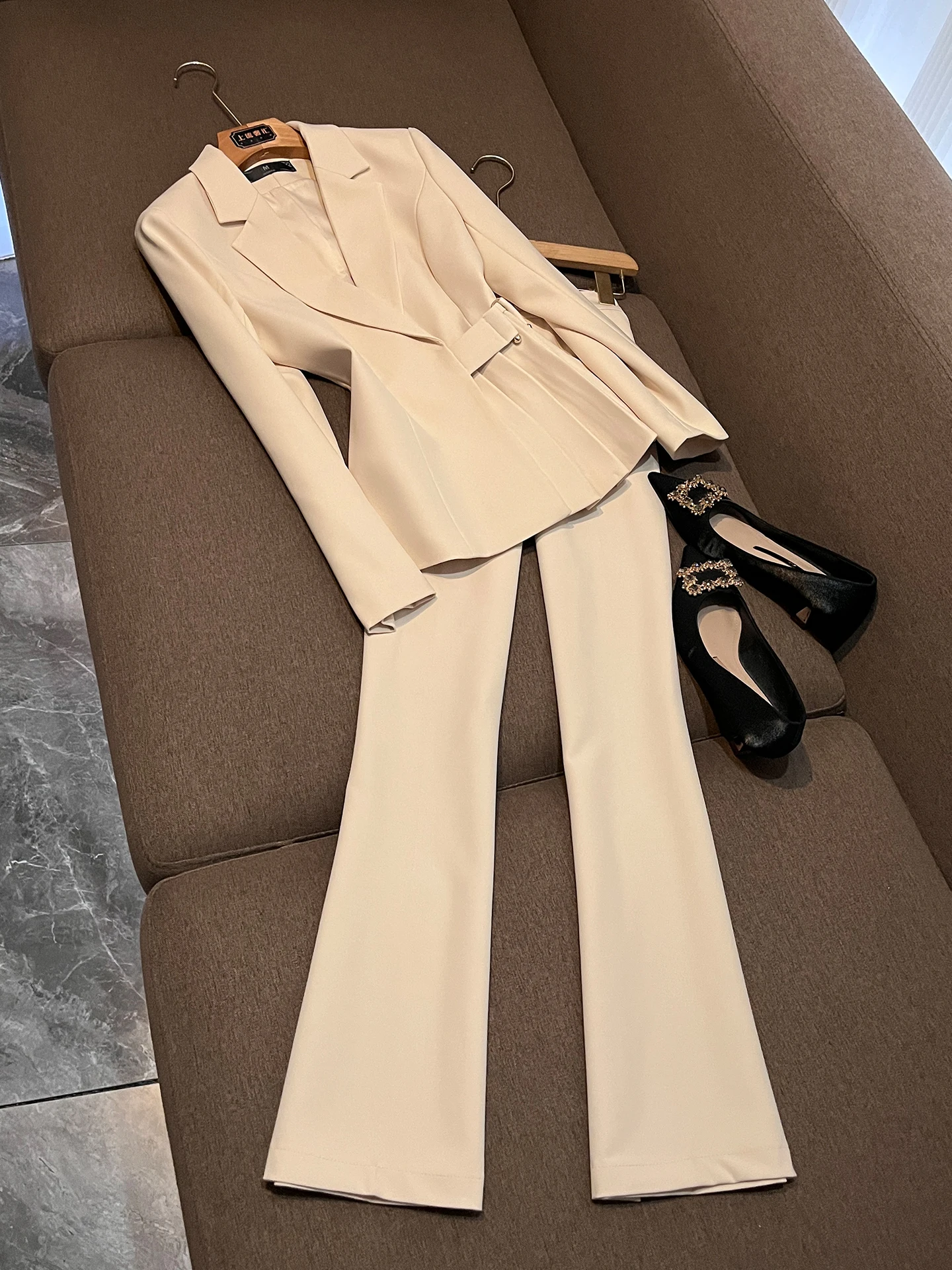 

Cherry Blossom Colored Slim Fit Formal Wear Set New 2026 Profional Hotel Manager Work orm West Suit P36 Fem