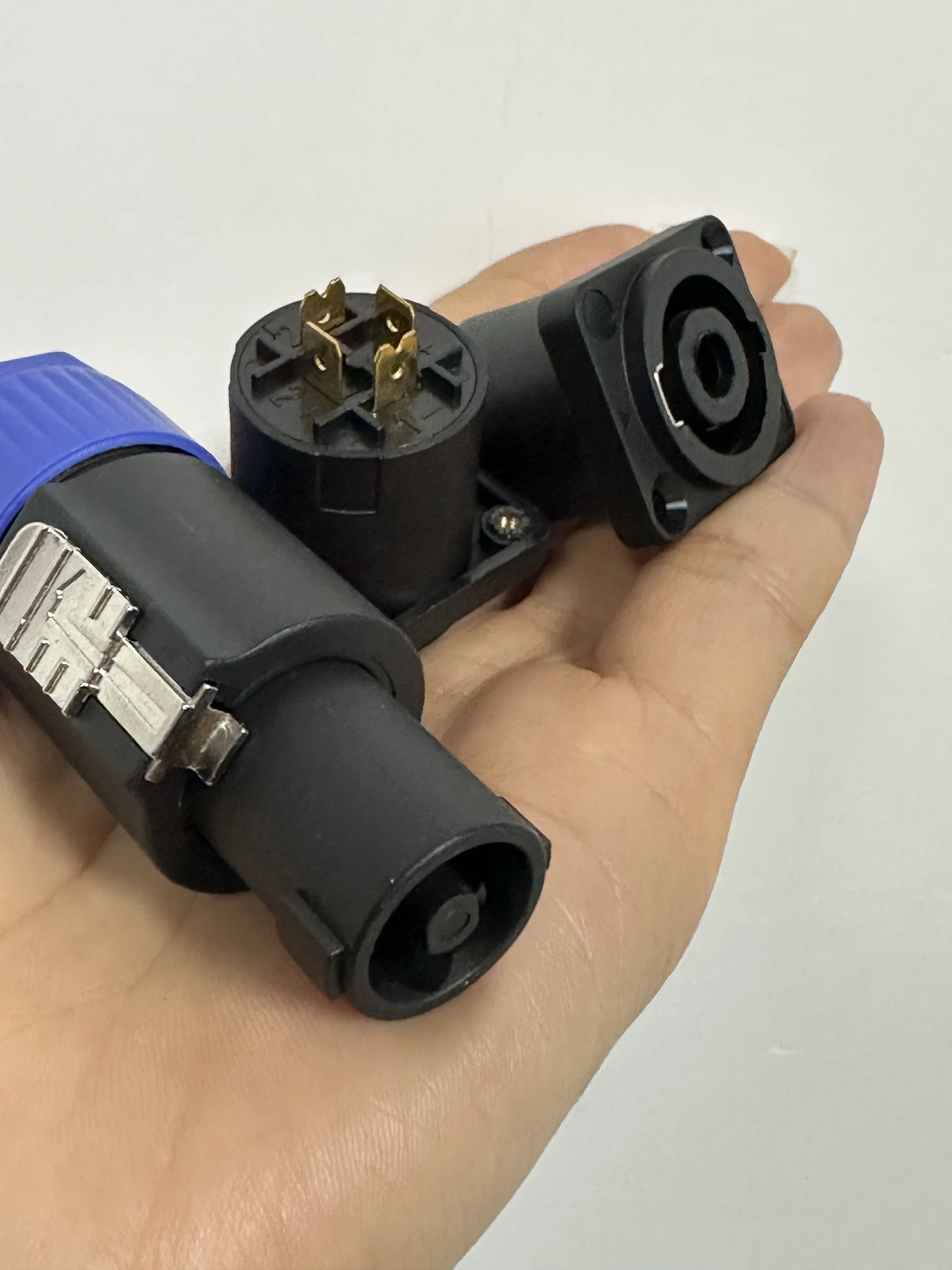 AL4FC-B  4 PIN Professional Powercon Plug  Speaker  Audio Plug XLR Audio Male Female Socket Connector Speaker Cable