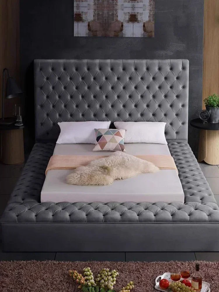 Long - lasting Double bed: Post-modern upholstered bed, double fabric bed, 1.8-meter bed, modern light luxury master bed