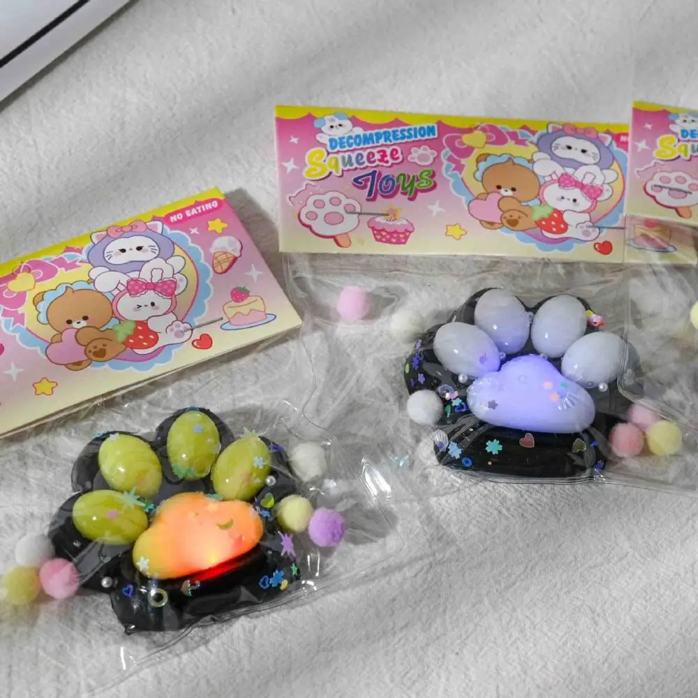 Impastare Glow Zampa di gatto Giocattolo da spremere Silicone fatto a mano Zampa di gatto Agitarsi Giocattolo Cartone animato Colorato Zampa di gatto Pizzico Giocattolo Scherzi pratici