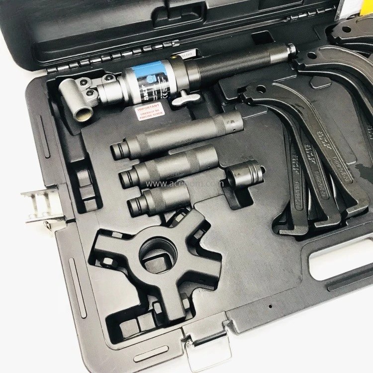 Zestaw do demontażu z siłami nacisku do 100 kN (11,2 tony amerykańskie), hydrauliczny wrzeciono do łatwego demontażu.