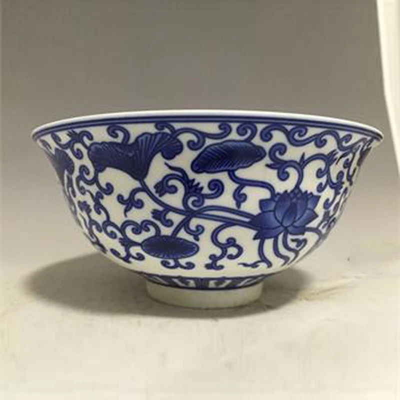 

Exquisite Chinese Classical Blue and White Porcelain Bowl Painted With Lotus Flower Designs