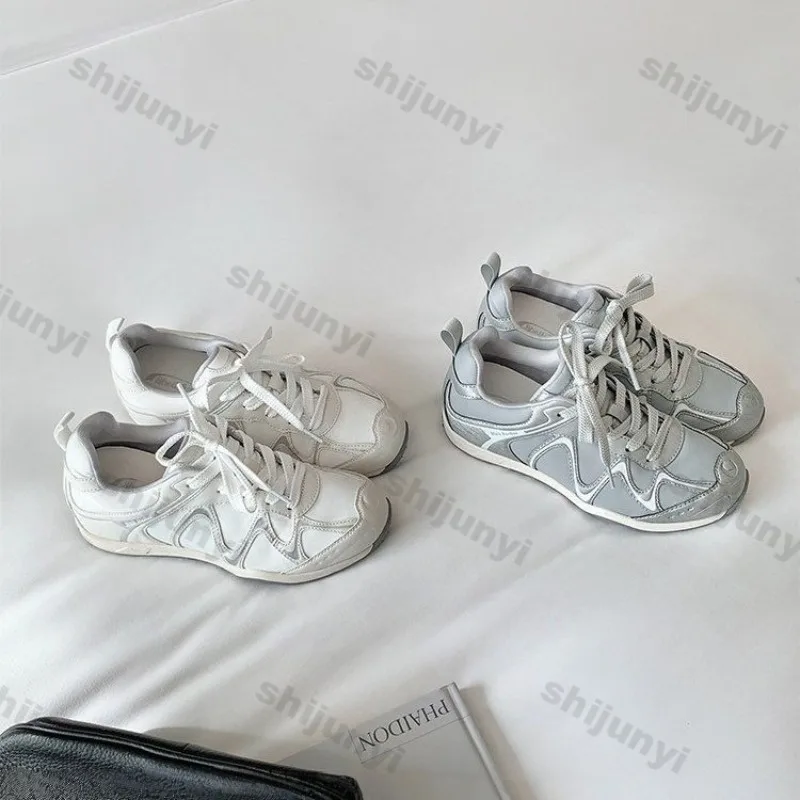 Increased Internal Women Sport Shoes Fashion Sewing Cross Tied Casual Flats Concise Non Slip Hard Wearing Outdoor Hiking Shoes