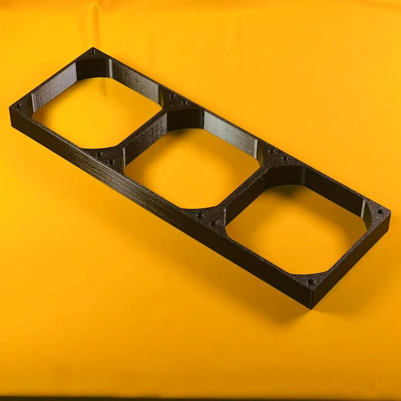 For computer chassis fan, raised bracket false cold row 360 modified fan increased by 12 cm