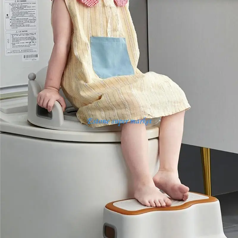 090B Toilet Seats with Handle Splash Guard Rubber Rims Children Potty Seats