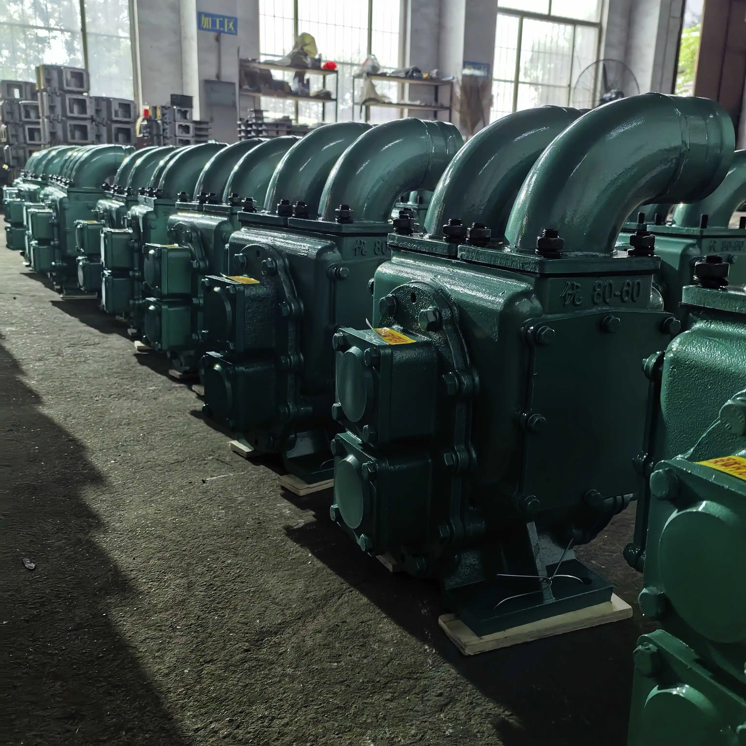 مضخة مياه الصرف الصحي الغاطسة المقاومة للتآكل عالية الجودة لمضخة شفط الطين للمياه القذرة