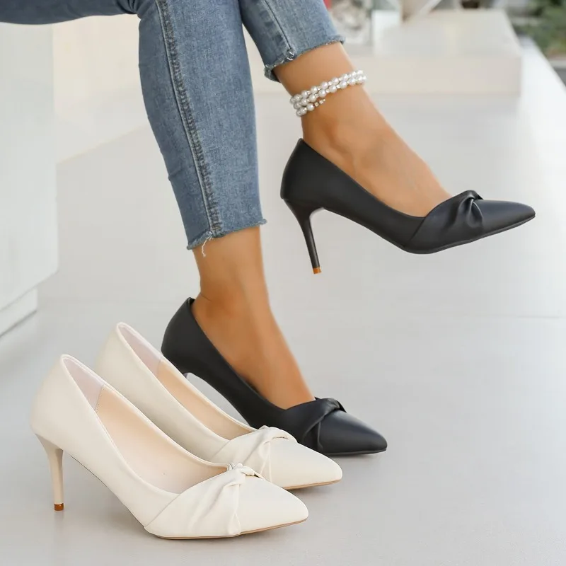 

2025 New Classic Leather Women's Pumps Fashion Pointed Toe Banquet High Heel Shoes Women Plus Size Stiletto Heeled Pumps Woman