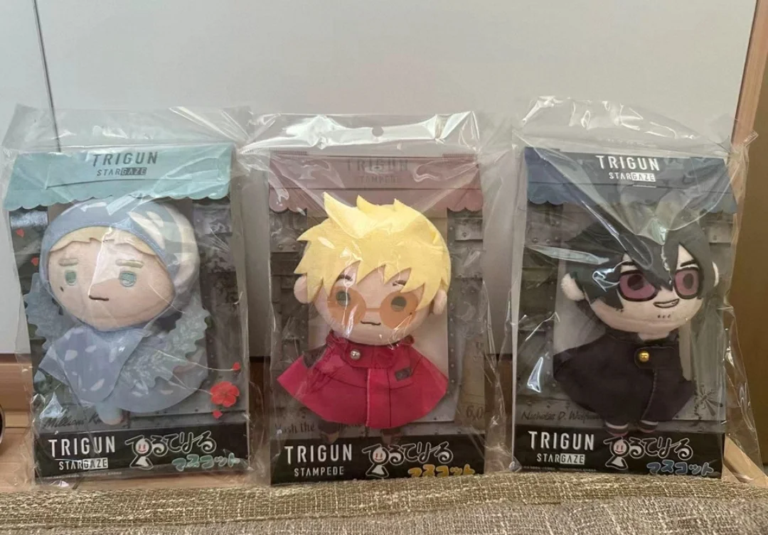 Original Ensky Trigun Anime Plush-Like Texture Doll Q Version Cloak Stuffed Figure Collectible Ornament Toy Desktop Display