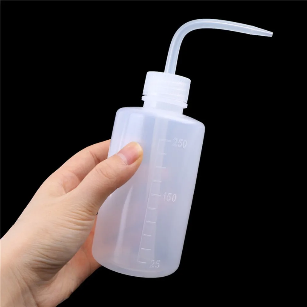 Wash Bottle 250ml Plastic Squeeze Bottle with Narrow Mouth Scale Label for Eyelash Extension Tattoo Embroidery Cleaning Supplies