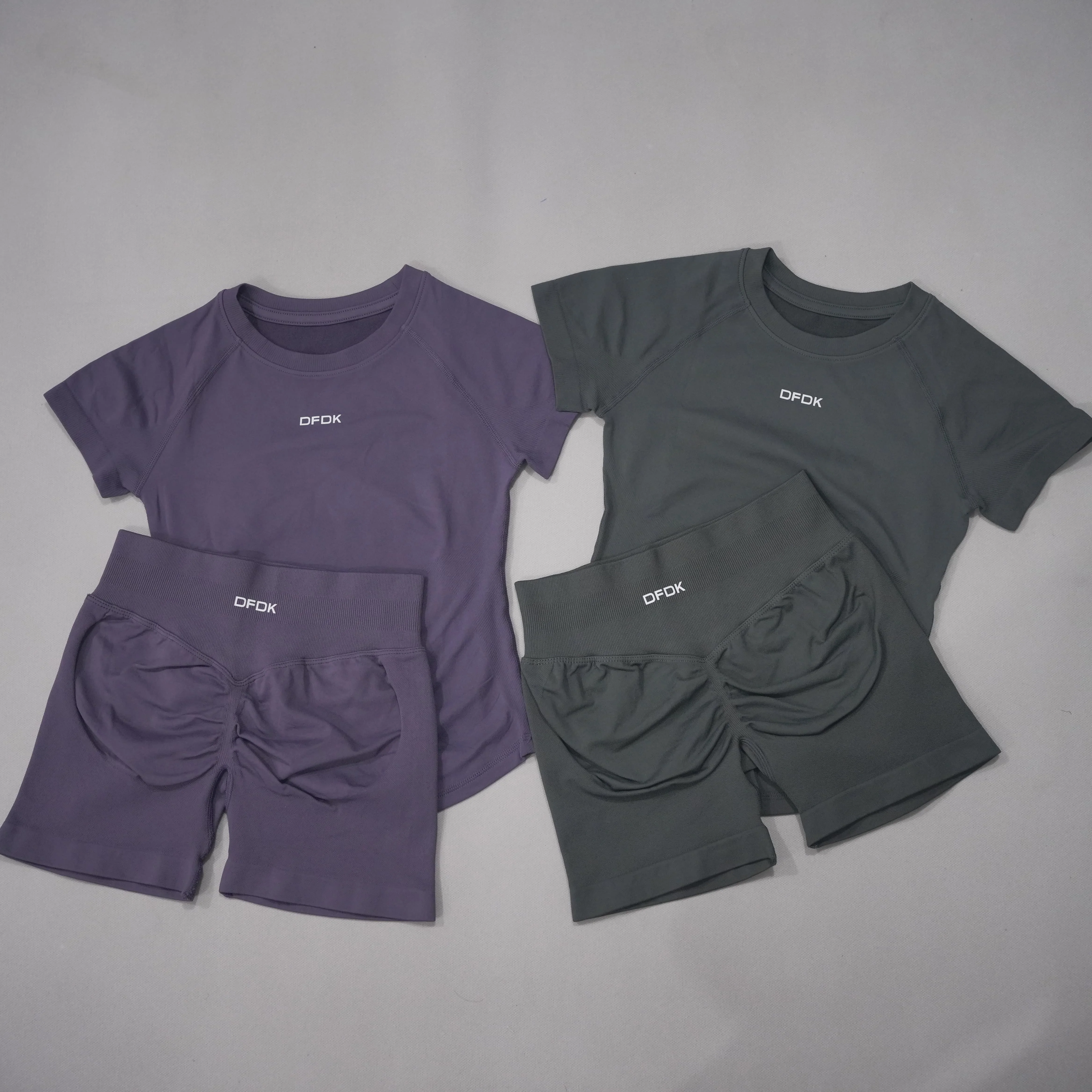 DFDK Seamless 2Pcs Sports Set Short Sleeve Yoga Wear High Elastic Quick Dry Running Shorts Ladies Gym Fitness Training Suit