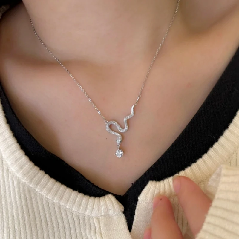 New 925 Silver 5A Zircon Snake Pendant Necklace Animal Design Necklace Simple Style Fashion Women Birthday Fine Jewelry Wholesal
