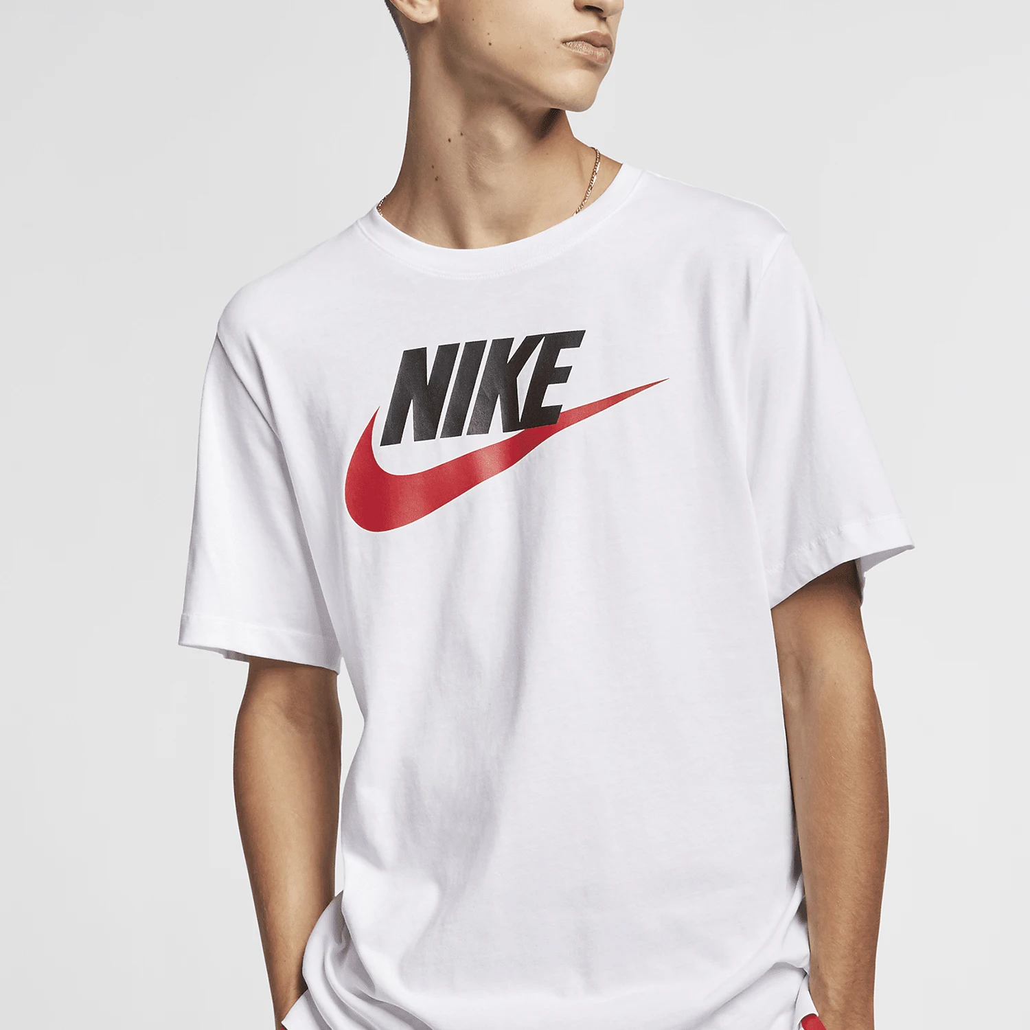 

Оригинальная мужская дышащая спортивная одежда Nike, новинка лета 2024, повседневная футболка с короткими рукавами и круглым вырезом AR5005