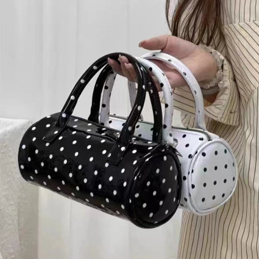 

Retro Romantic Spot Patent leather handbag The single shoulder bag Storage bag Mobile phone bag Women's Bags purses handbags