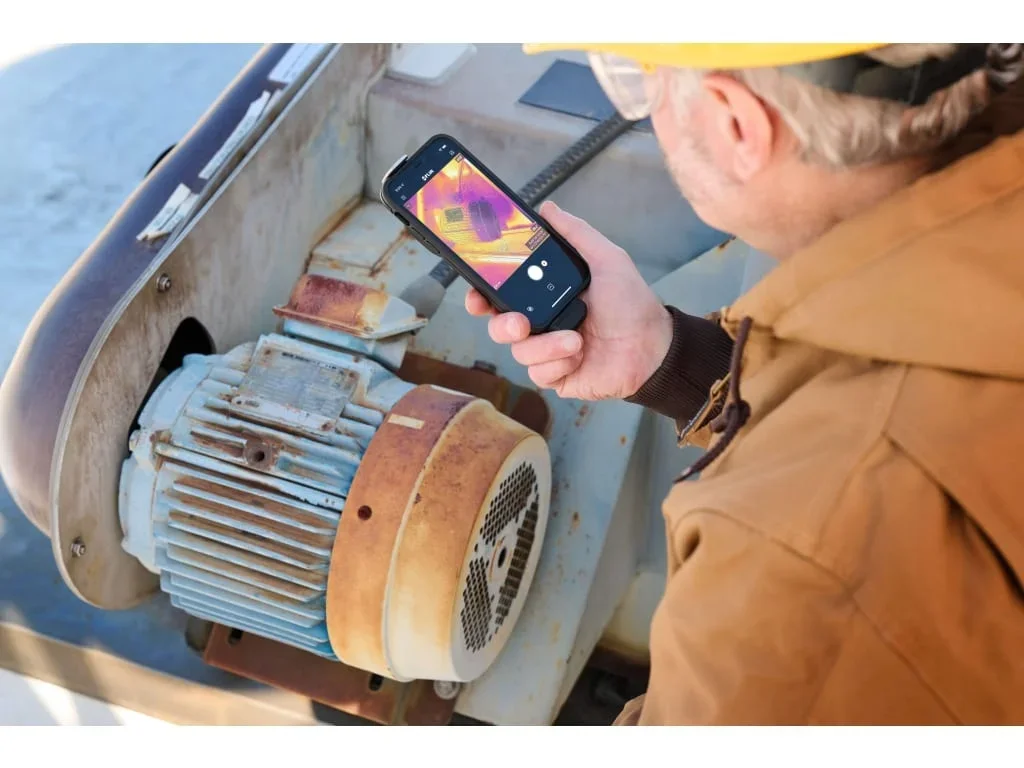 كاميرا FLIR ONE EDGE PRO الحرارية مع اتصال لاسلكي للأجهزة الذكية التي تعمل بنظام iOS وAndroid #6