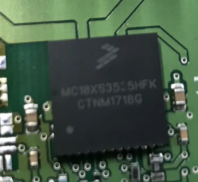 Free shipping MC10XS3535HFK BCM Spot 10PCS