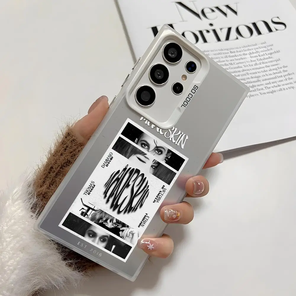 マネスキン D-ダミアーノ デビッド スマホケース サムスン ギャラクシー S25 エッジ S24 S23 S22 S21 S20 ウルトラ用 シリコン シルバー カバー