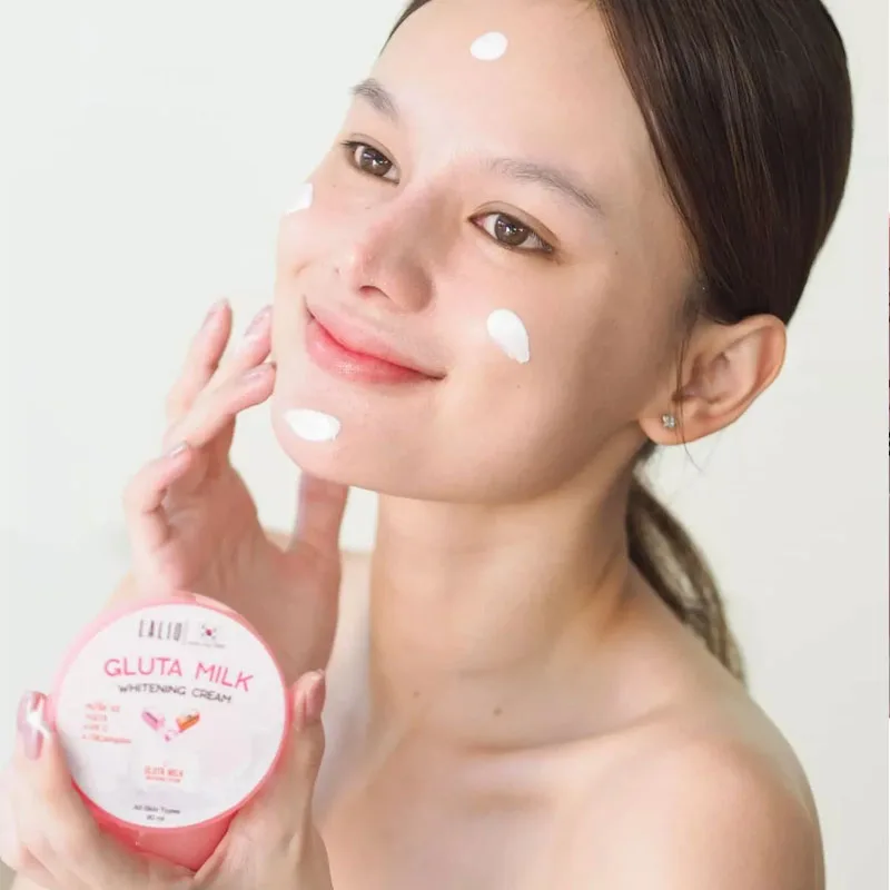 80ml Bottle Lalio Gluta Milk Whitening Vit C Moisturized Smooth Soft And Brightening, Reduce Dark Spots Skin Blemishes 