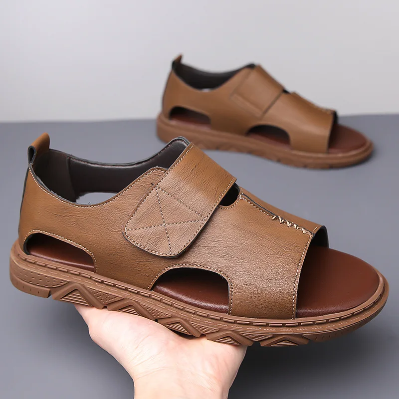 

Casual Beach Men Shoes Breathable Trend Roman Leather Shoes Fashionable Comfortable Men Shoes Breathable No-slip Outsole Sandals