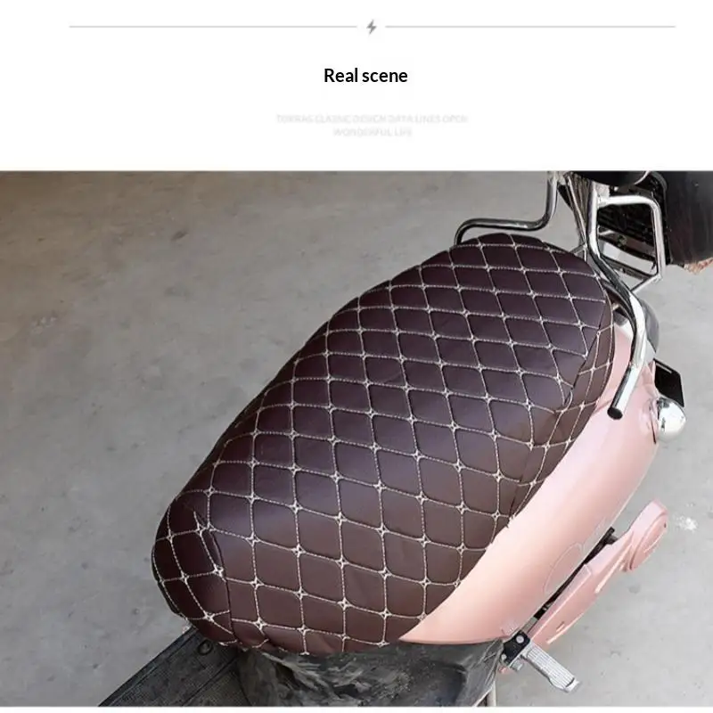Moto Seat Cover 3D Faux Leather Thickened Waterproof Anti-Slip UV Resistant Protector for Summer Moto Riding