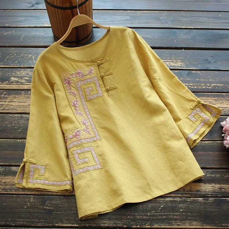 

Autumn Chinese Style Retro Buckle Embroidery Blouse Women Cotton and Linen Loose Vintage Cheongsam Top Female Casual Shirt 2023