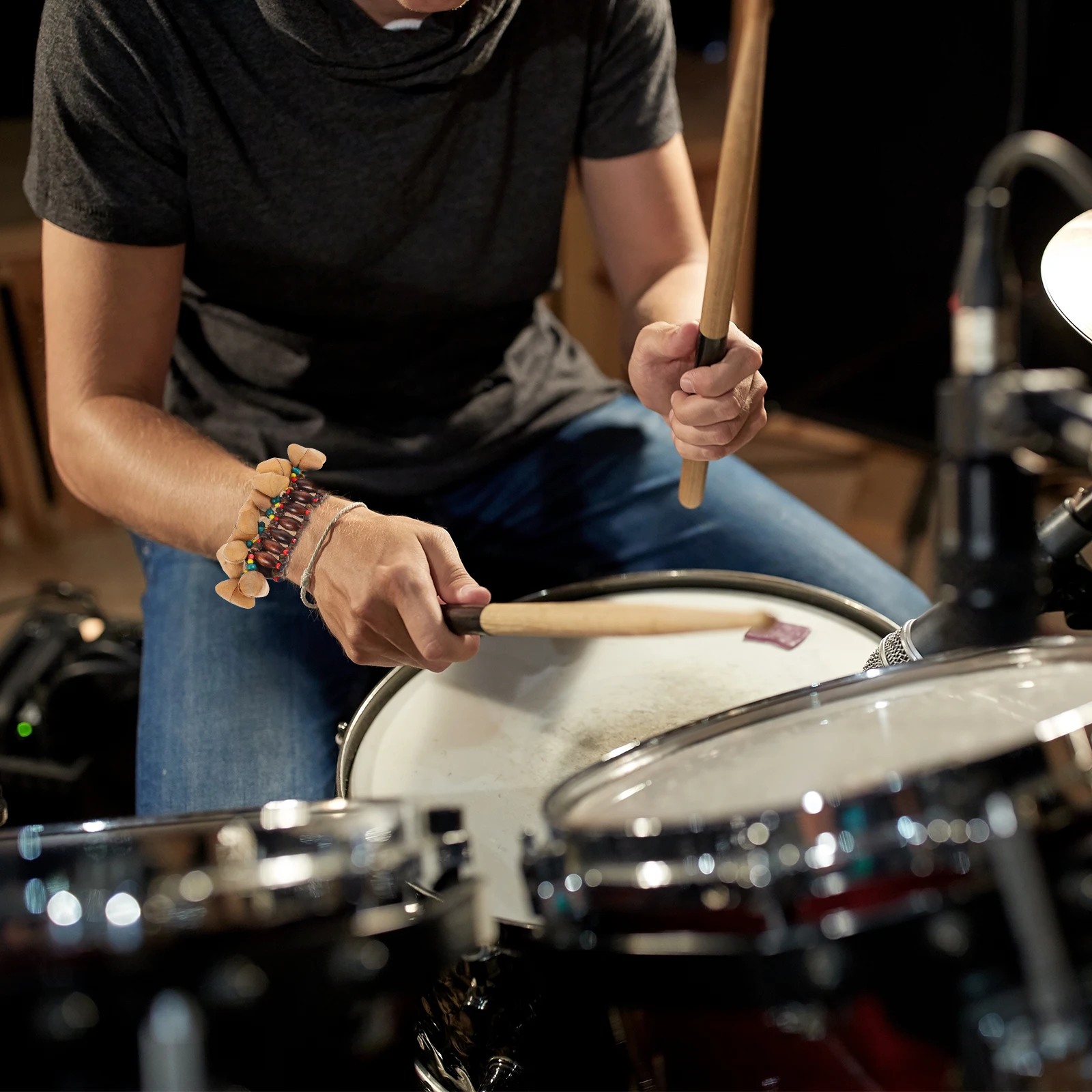 

Nutshell Tambourine Drum Bell Toy Bright Color Durable Kids Musical Instrument Bracelet Wooden Child Toys Party Accessories