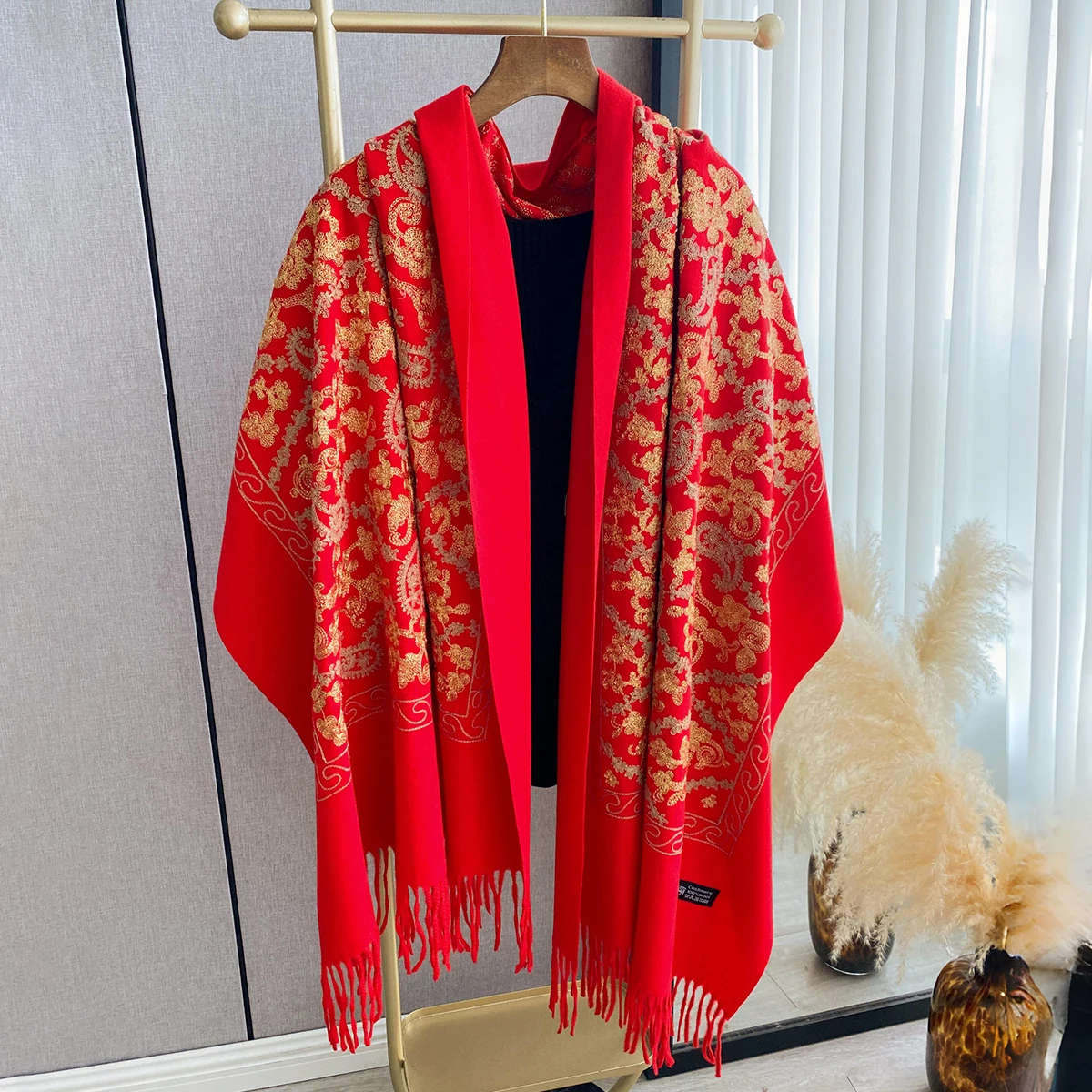 Neue Pashmina Kaschmir Mischung Mujer Bufanda Schals Warme Echarpes Sticken Blume Poncho Cape Dicke Warme Poncho Kopftuch Schal – Detail 9