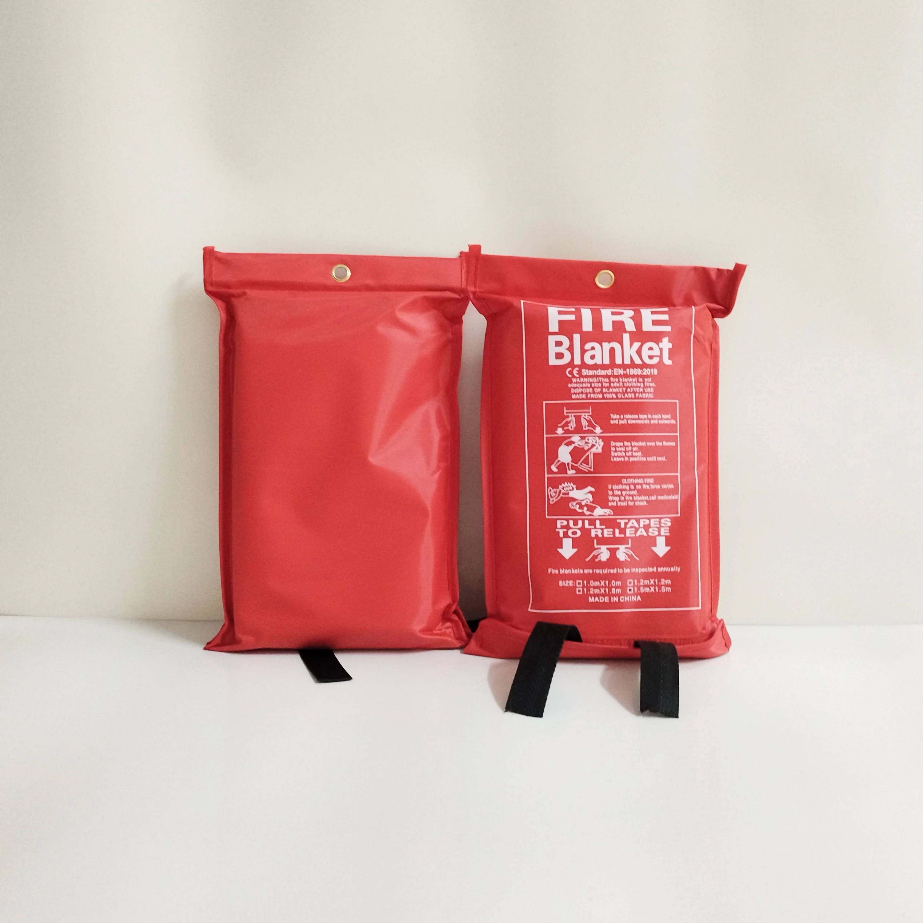 Coperta antincendio Proprietà dell'hotel Salvataggio di emergenza Panno in fibra di vetro Cucina domestica Fuga antincendio Coperta antincendio di autosalvataggio