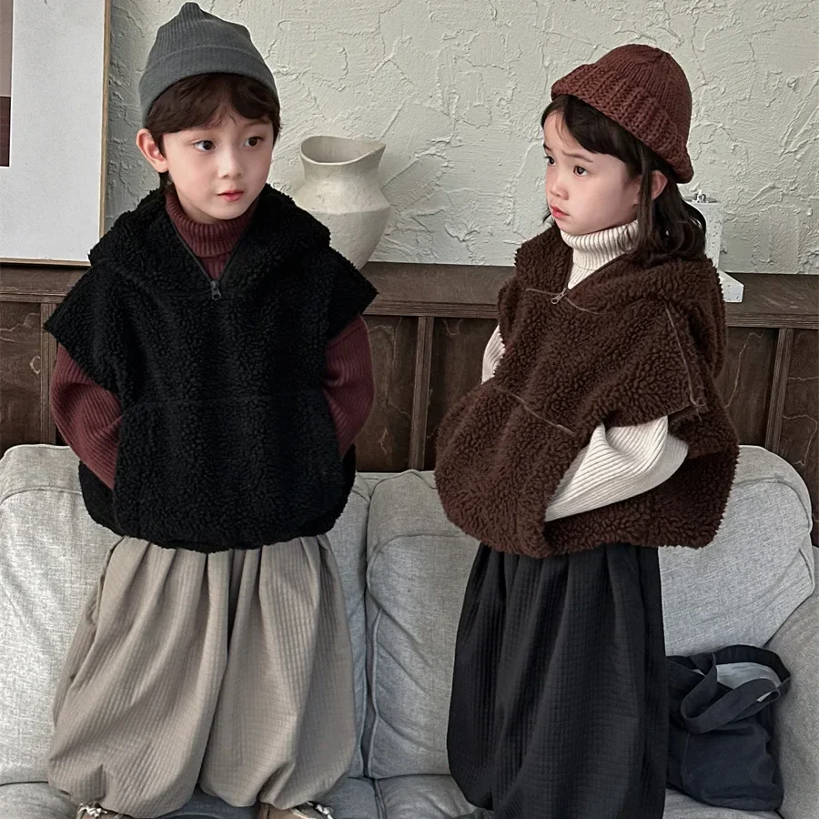 2024 Children's Winter Thickened Lamb Wool Vest Men's and Women's Treasures Loose Warm Thickened Vest Jacket Fashion