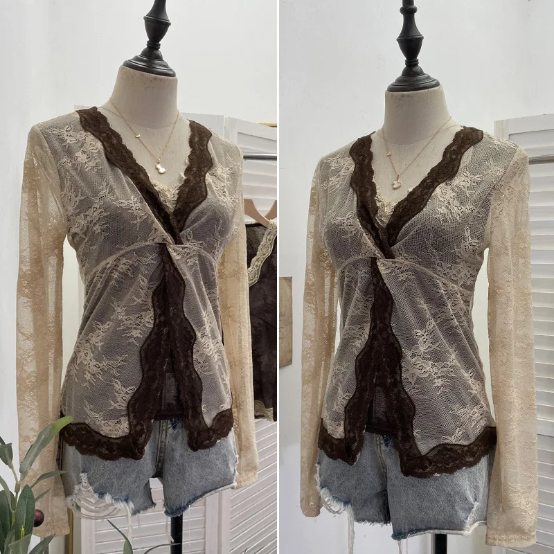 High Quality Hot Selling Wholesale Autumn Contrasting Color Sexy V-neck Lace Top Cross Perspective Fake Two-piece T-shirt Women