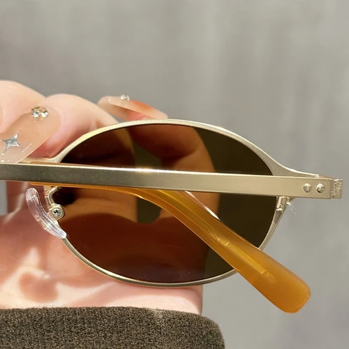 Imagen 2 del producto CLLOIO, gafas de sol de lectura multifocales graduadas con montura ovalada pequeña, gafas para miopía para conducir en la playa y verano, protección UV para mujer