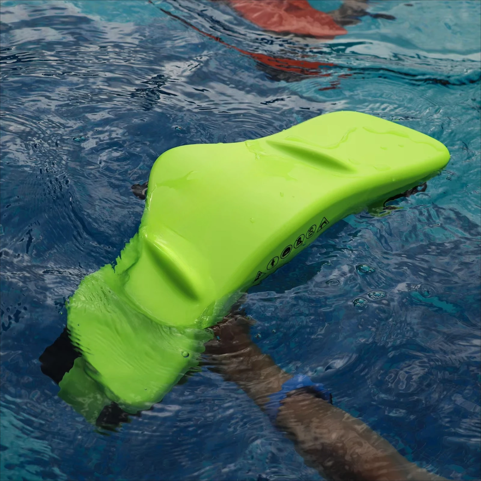 Adult electric underwater for snorkeling and diving at sea
