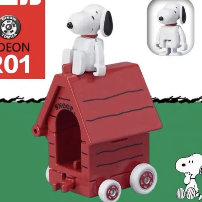 

TAKARA TOMY Tomica R01 Snoopy Moving Action Car Toy 887270 A small gift for children