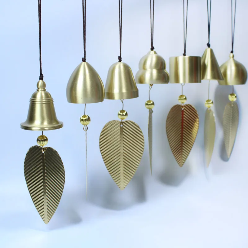 Creative Japanese Style Brass Wind Chimes Home Balcony Bedroom Car Interior Hanging Ornaments Birthday Gifts Leaf Wind Chimes