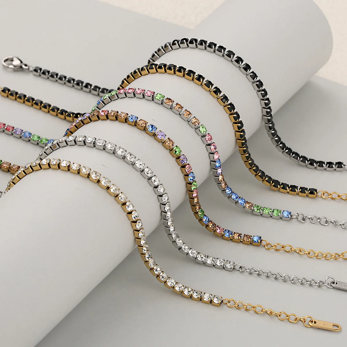 

Sparkling & Gorgeous 3mm Single Row Full Color Diamonds Stainless Steel Mesh Chain Bracelet For Women, Versatile & Elegant