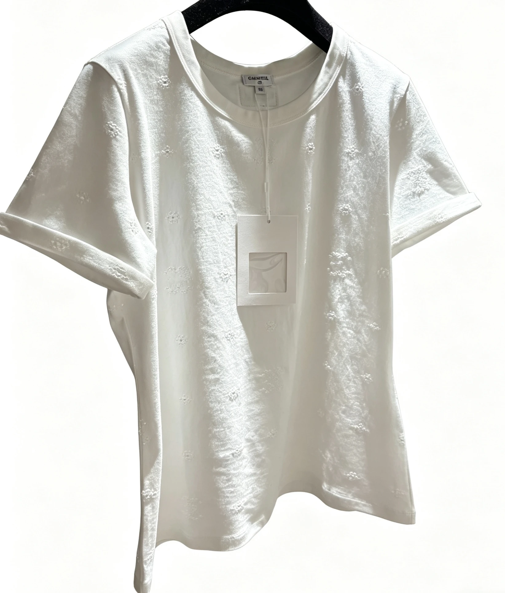 

Elegant Embroidered round Neck Short Sleeve T-Shirt Women's Slim Fit Versatile Top Early Spring New Style Hollow Flower Design