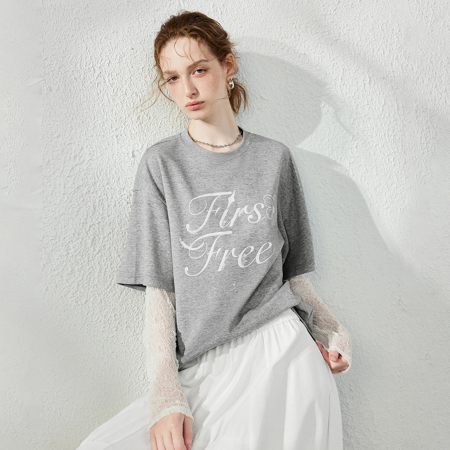 TOYOUTH Women T‑Shirt 2026 Autumn New Fake Two‑Piece Glitter Letter Print Lace Splicing Loose Long Sleeve Pullover Tops