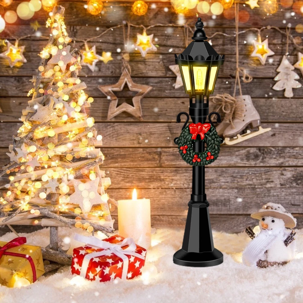 ZK20 4 Pcs Christmas Mini Street Light Models Dollhouse Streetlight Miniature Village Pathway Lantern Post for DIY Micro Landsca